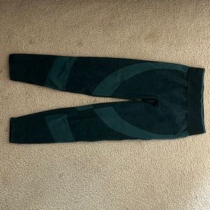 Victoria’s Secret Pink seamless leggings